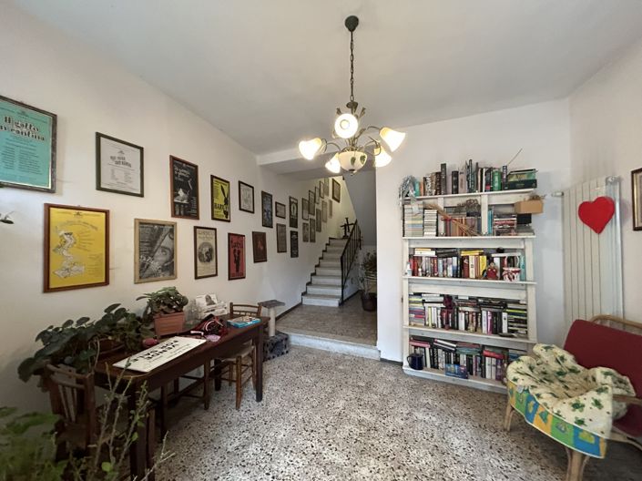 Image No.3-Propriété de 4 chambres à vendre à Coreglia Antelminelli