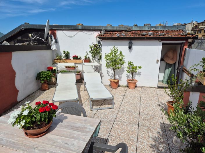 Image No.2-Propriété de 4 chambres à vendre à Coreglia Antelminelli