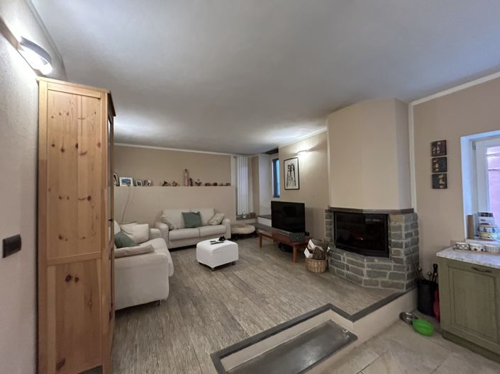 Image No.7-Propriété de 4 chambres à vendre à Coreglia Antelminelli