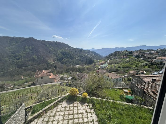 Image No.13-4 Bed Property for sale