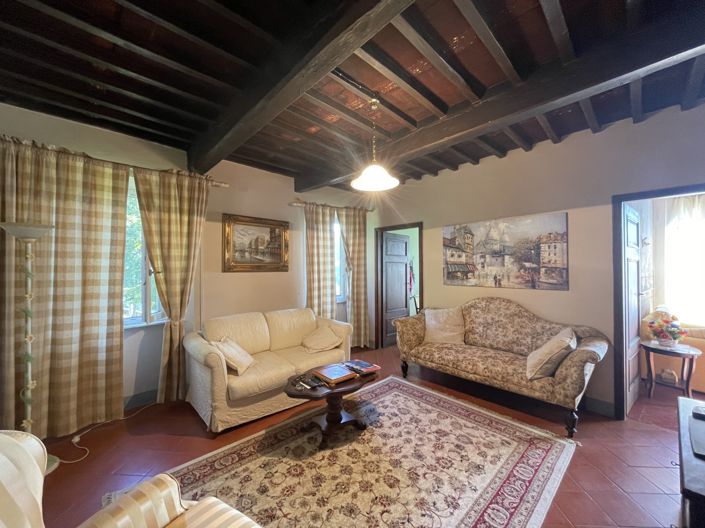 Image No.9-4 Bed Property for sale