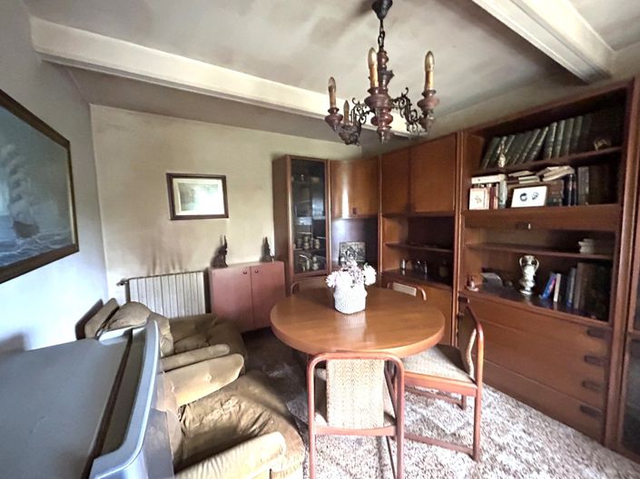 Image No.6-2 Bed Property for sale