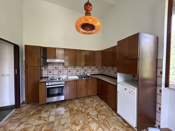 Image No.4-3 Bed Property for sale