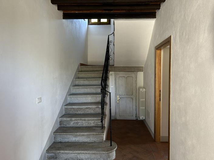 Image No.14-4 Bed Property for sale