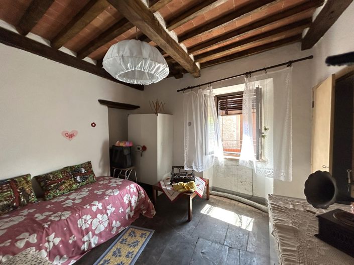 Image No.13-Propriété de 4 chambres à vendre à Gallicano