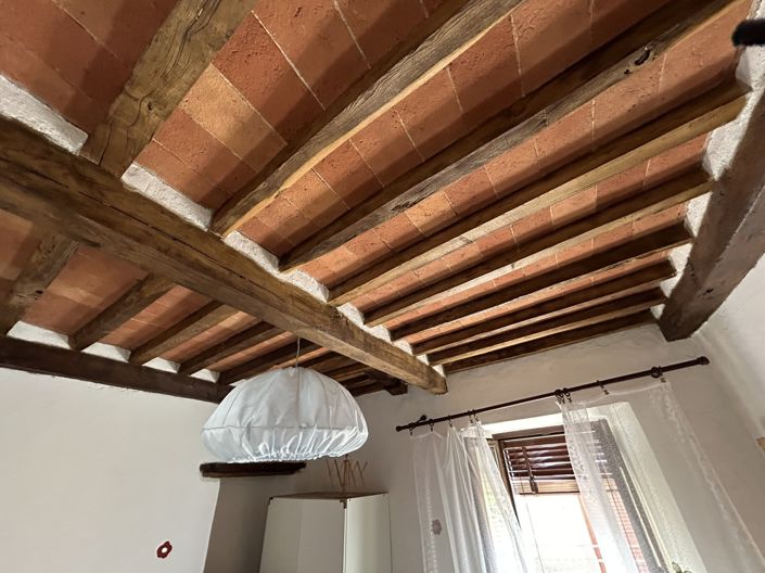 Image No.9-Propriété de 4 chambres à vendre à Gallicano