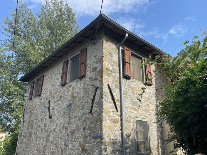 Image No.6-2 Bed Property for sale