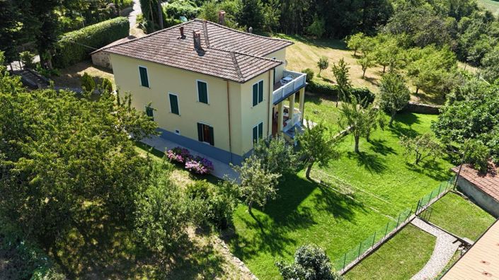 Image No.23-5 Bed Property for sale