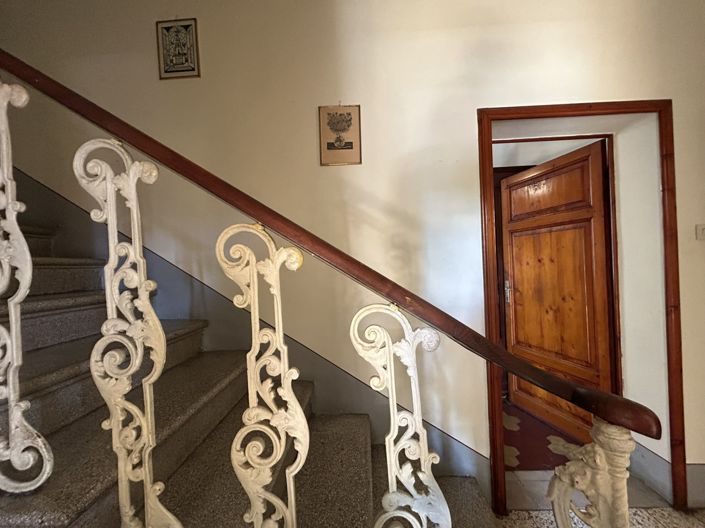 Image No.8-3 Bed Property for sale