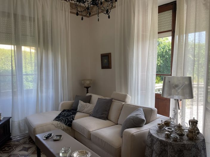 Image No.7-3 Bed Villa for sale