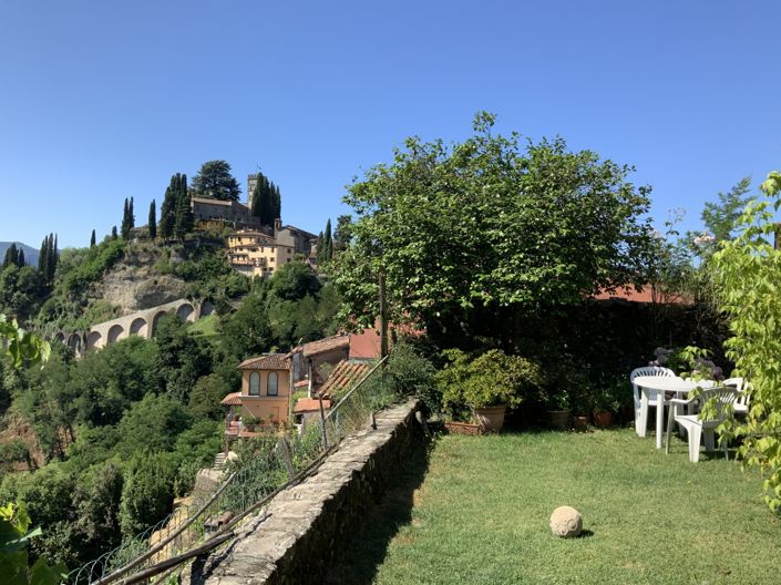 Image No.12-Propriété de 5 chambres à vendre à Barga