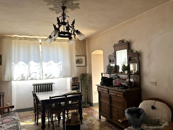 Image No.3-Propriété de 5 chambres à vendre à Barga