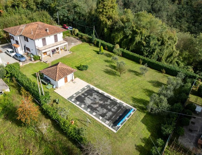 Image No.4-Propriété de 4 chambres à vendre à Coreglia Antelminelli