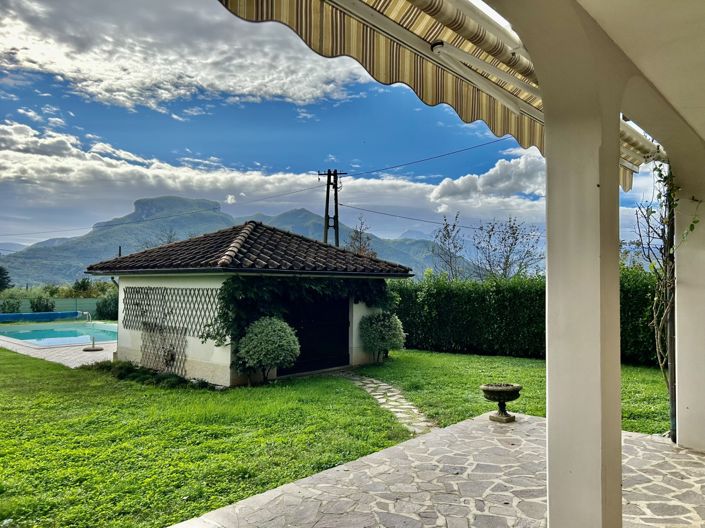 Image No.9-Propriété de 4 chambres à vendre à Coreglia Antelminelli