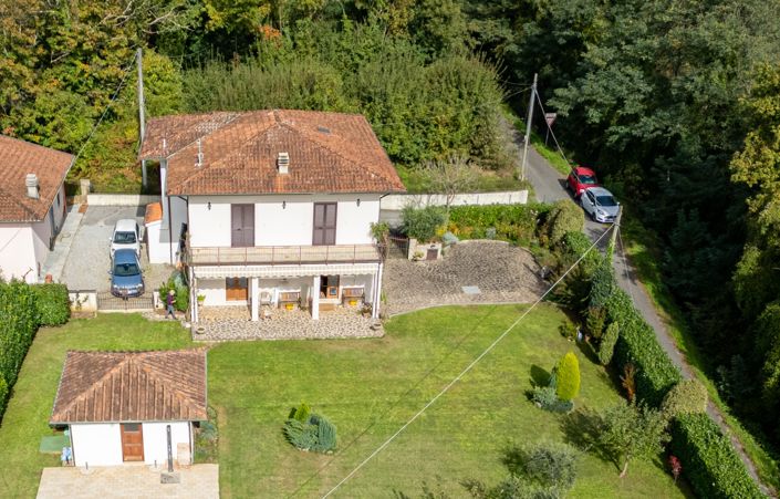 Image No.7-Propriété de 4 chambres à vendre à Coreglia Antelminelli