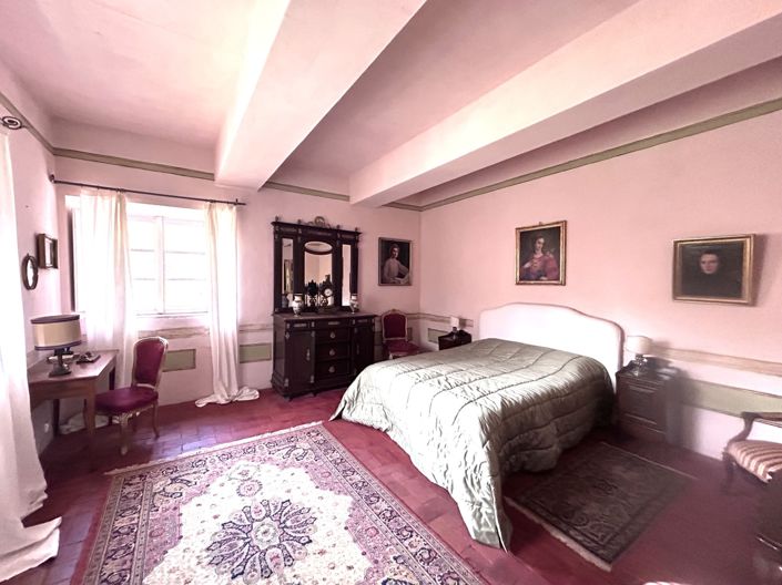 Image No.19-6 Bed Villa for sale