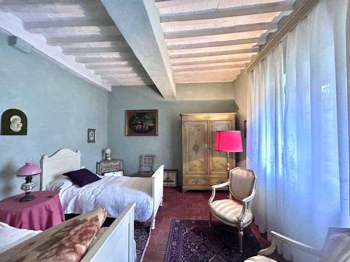 Image No.20-6 Bed Villa for sale