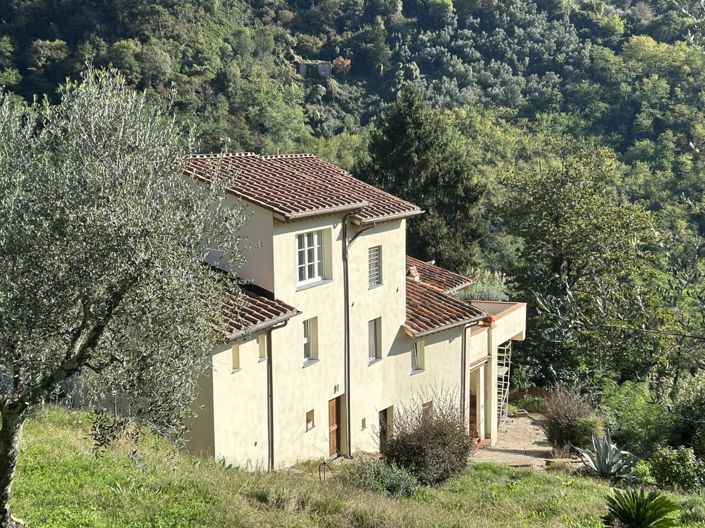 Image No.1-Propriété de 3 chambres à vendre à Villa Basilica