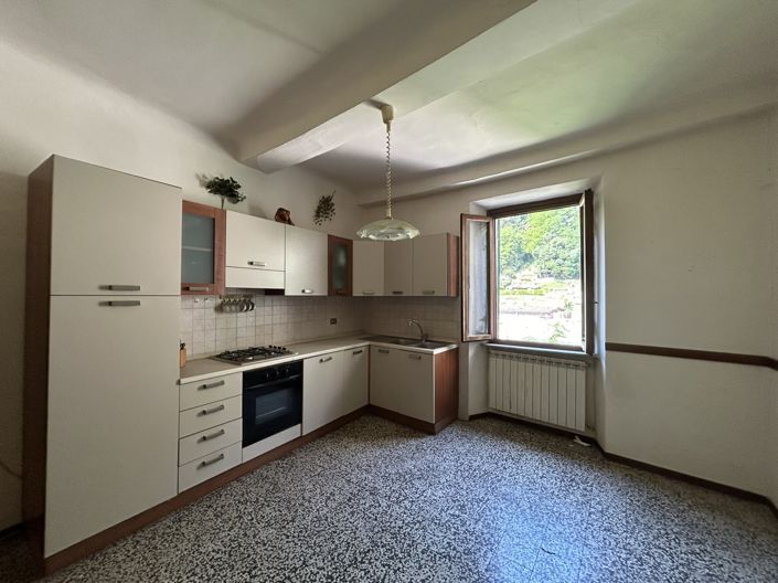 Image No.1-Propriété de 2 chambres à vendre à Bagni di Lucca