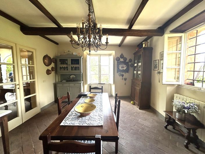 Image No.9-4 Bed Property for sale