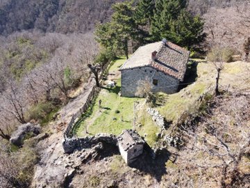 Houses in Tuscany most sold property