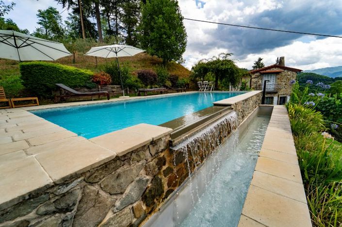 Image No.14-3 Bed Property for sale