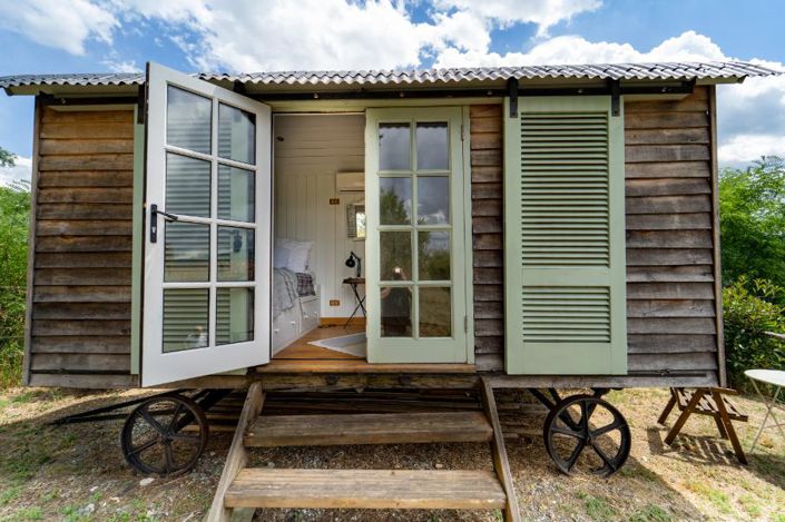 Image No.29-3 Bed Property for sale