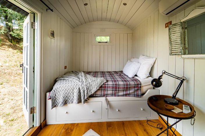 Image No.30-3 Bed Property for sale