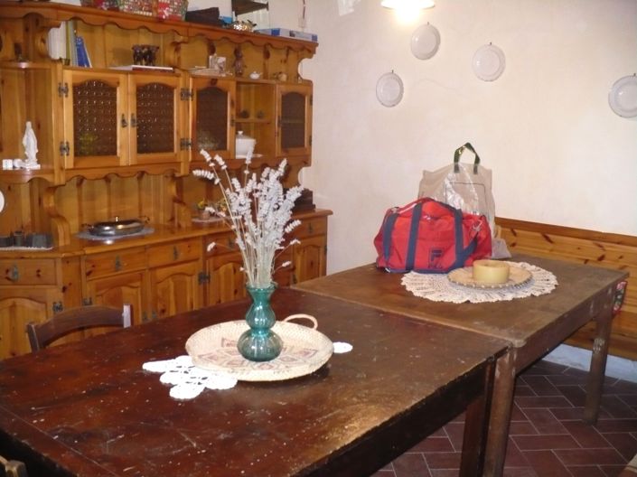 Image No.13-2 Bed Property for sale