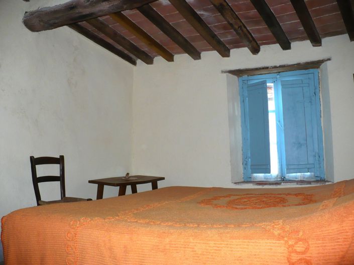 Image No.20-2 Bed Property for sale