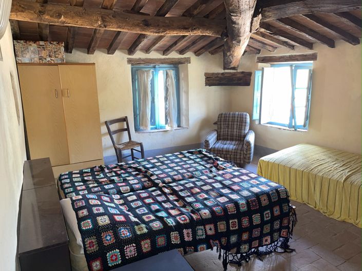 Image No.6-2 Bed Property for sale