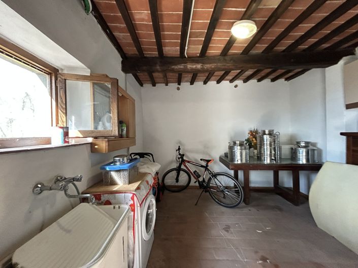 Image No.13-5 Bed Property for sale