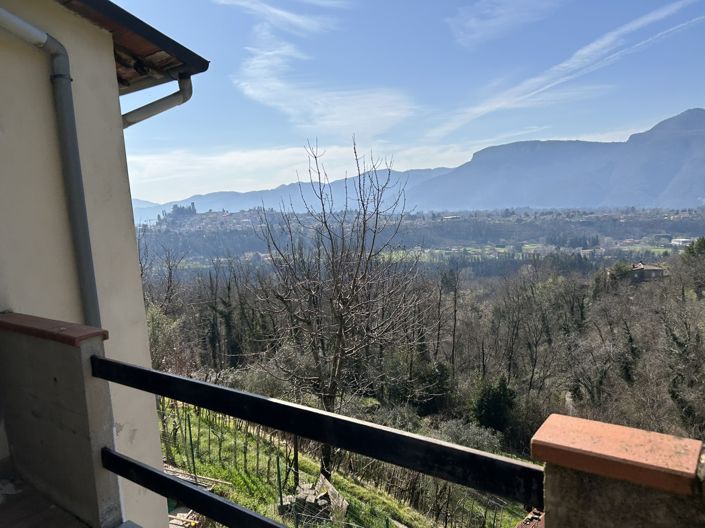 Image No.23-5 Bed Property for sale