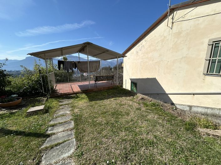 Image No.3-5 Bed Property for sale