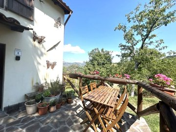 Houses in Tuscany most sold property