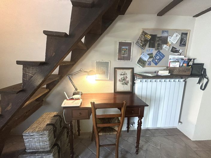 Image No.9-2 Bed Property for sale