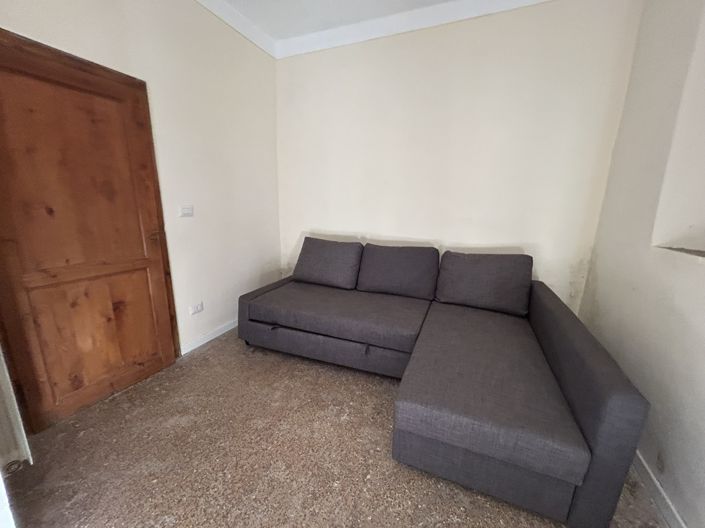 Image No.11-3 Bed Property for sale