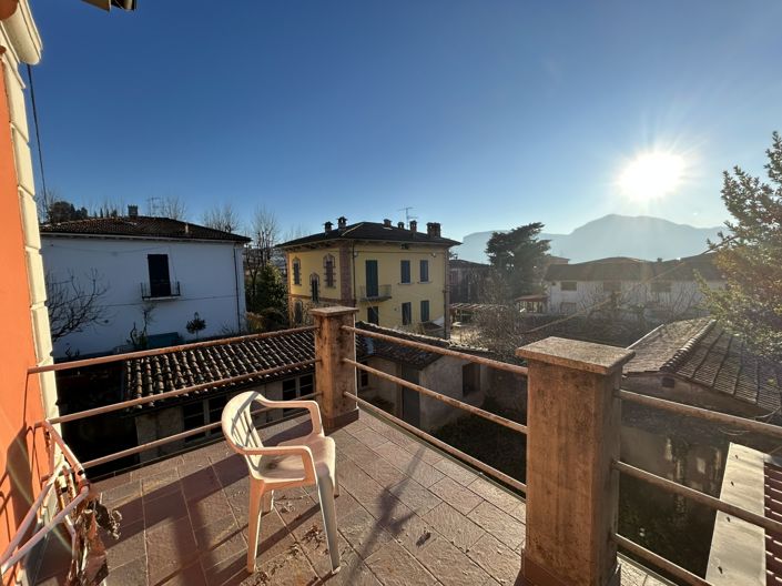 Image No.14-3 Bed Property for sale