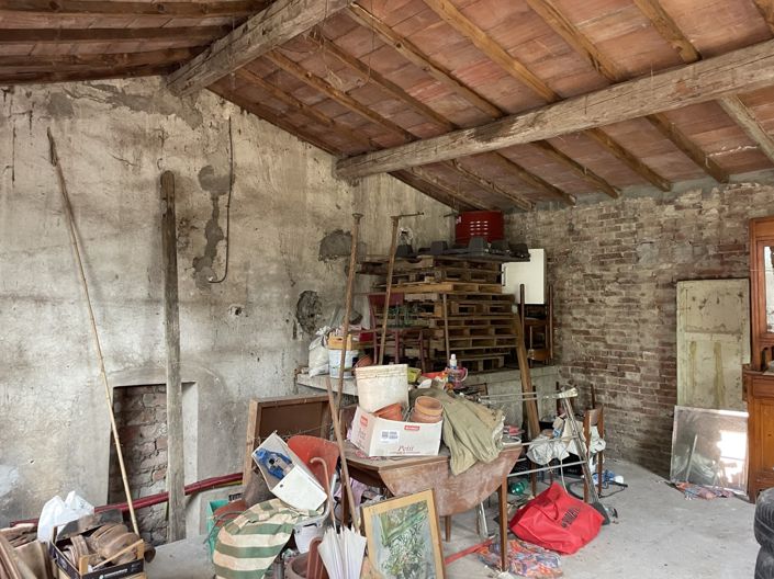 Image No.28-3 Bed Property for sale