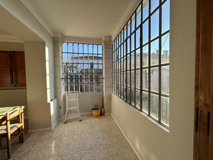 Image No.5-3 Bed Property for sale