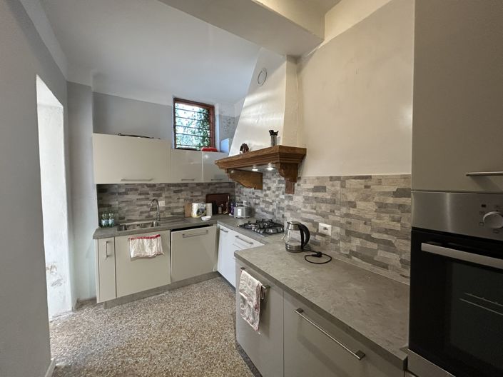 Image No.7-3 Bed Property for sale