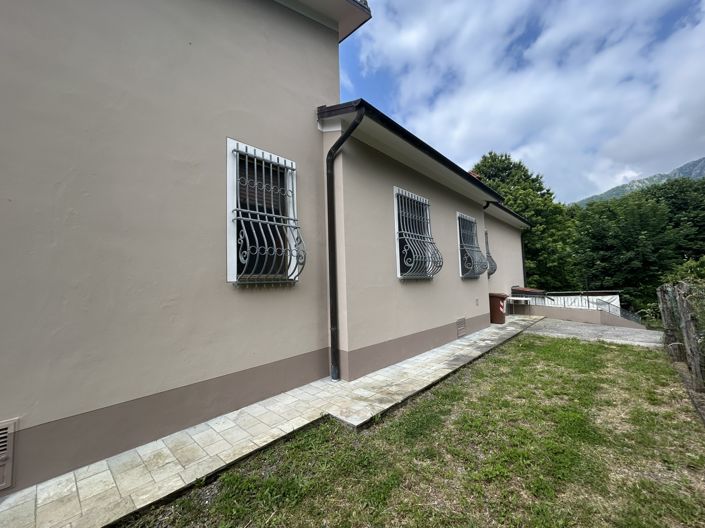 Image No.13-Propriété de 3 chambres à vendre à Bagni di Lucca