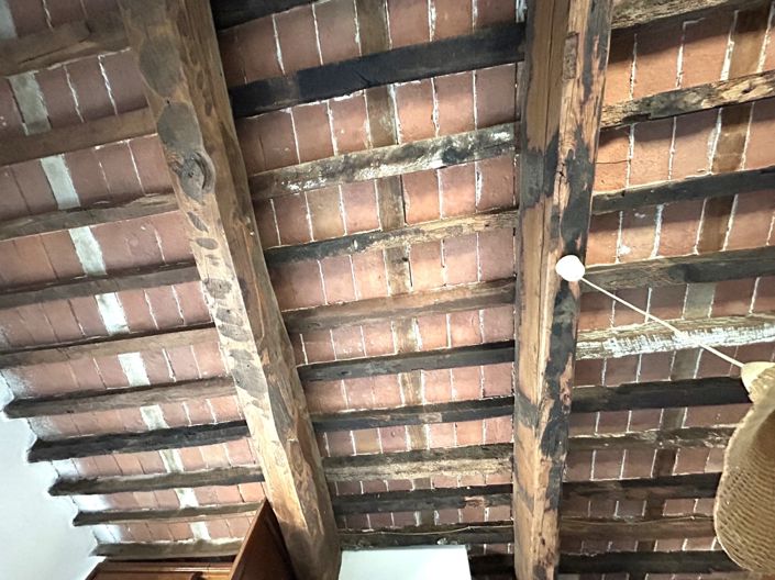 Image No.21-2 Bed Property for sale