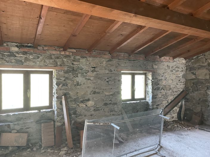 Image No.21-3 Bed Property for sale