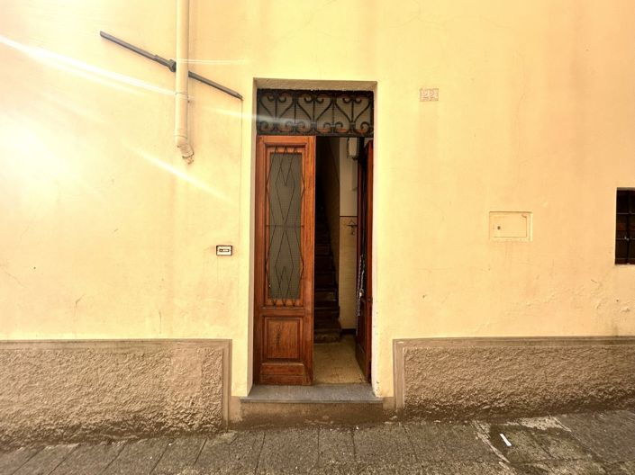 Image No.2-Propriété de 3 chambres à vendre à Barga