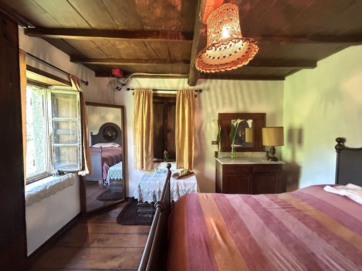 Image No.25-5 Bed Property for sale