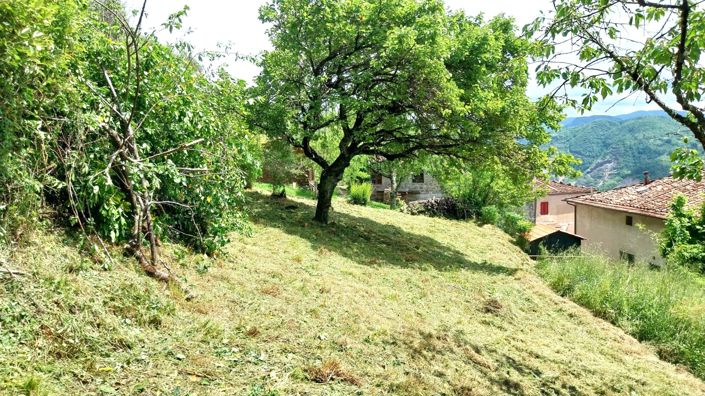 Image No.28-4 Bed Property for sale