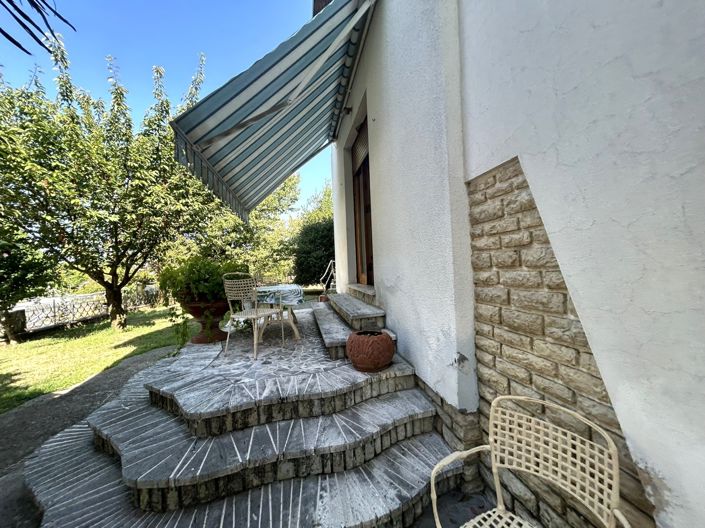 Image No.3-4 Bed Property for sale