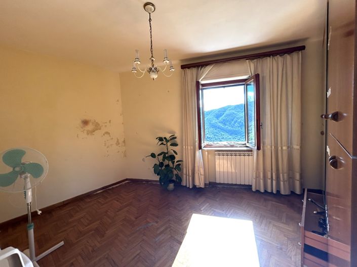 Image No.18-Propriété de 3 chambres à vendre à Bagni di Lucca