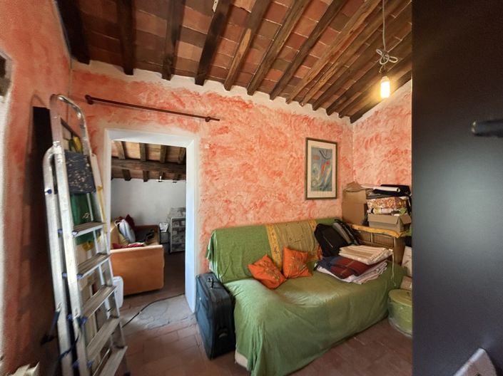 Image No.21-Propriété de 5 chambres à vendre à Barga